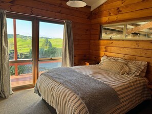 5 Schlafzimmer, Bügeleisen/Bügelbrett, WLAN, Bettwäsche