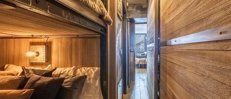 2 bedrooms, WiFi