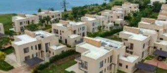 Luxury Lakeside Villa Gated community