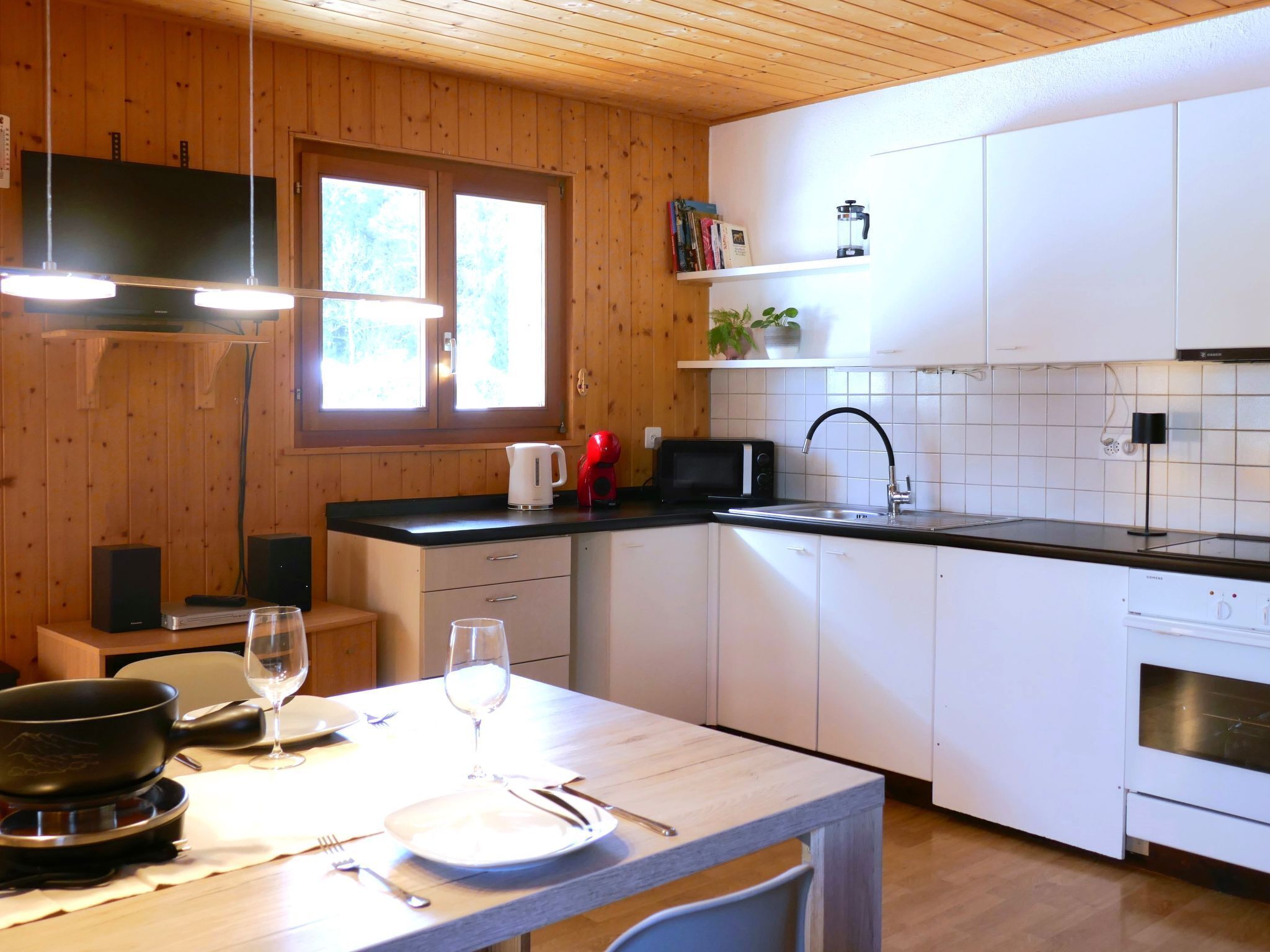Fridge, microwave, oven, cookware/dishes/utensils