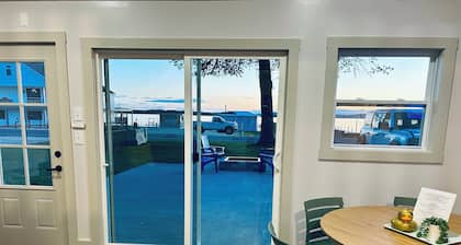 Silver Sands Hotel & Resort
