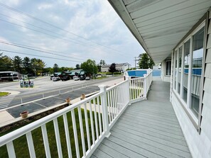 Tek Kişilik Oda, Balkon, Şehir Manzaralı | Teras/veranda