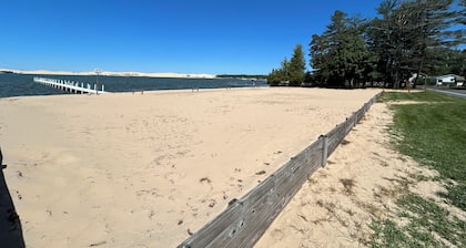 Silver Sands Hotel & Resort