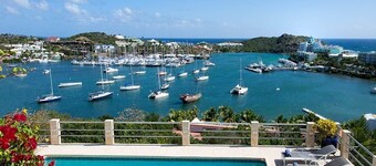 The Luxurious Villa Luminara: Pool, Garden, Retreat & Beach in Oyster Bay