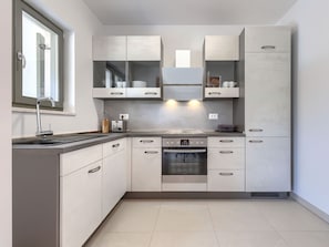 Fridge, oven, dishwasher, cookware/dishes/utensils - Juventa by Interhome (Rovinj/Bale)