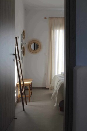 4 quartos, ferros/tábuas de passar roupa, Wi-Fi, roupa de cama
