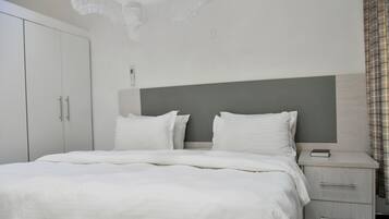 Deluxe Double Room, Garden View