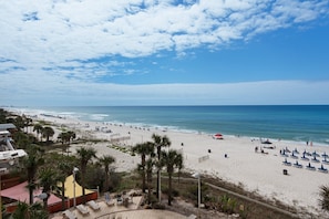 On the beach - Calypso 404E, VIP Parking Spot, Beach Chairs! (Panama City Beach)