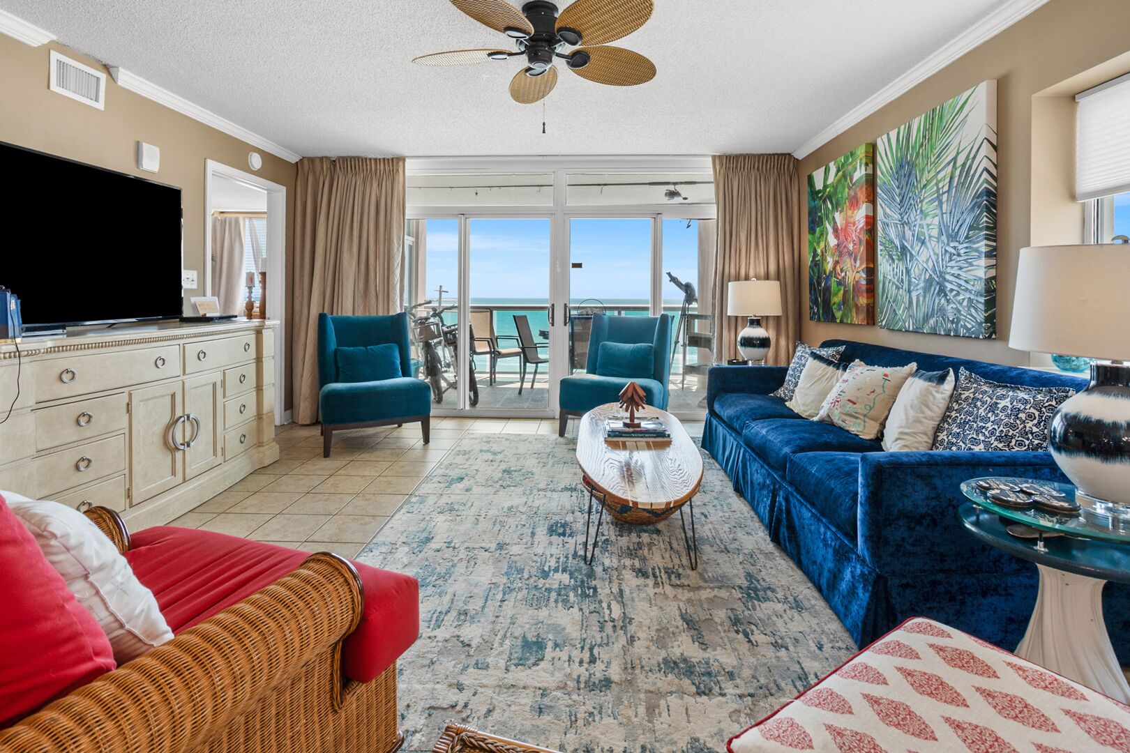 Fernseher, Stereoanlage