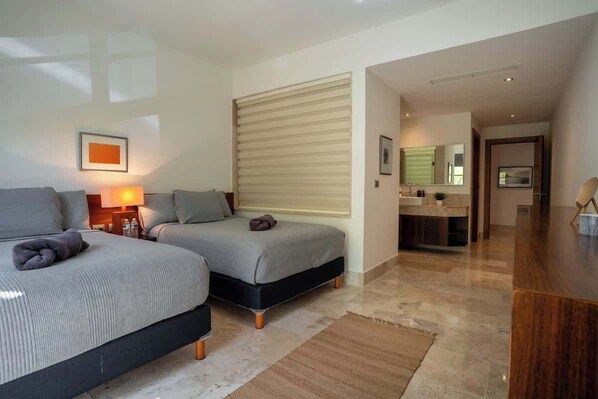 3 bedrooms, iron/ironing board, travel crib, free WiFi