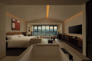 Signature Double Room, City View | In-room safe, desk, laptop workspace, blackout drapes - Papman Hotel Kunming - Xishan Wanda (Kunming)