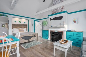 Interior - Flip Flops - Where Cape Dreams Meet the Sea (South Yarmouth)