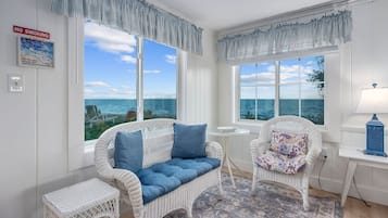 智能電視、壁爐