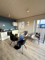 华丽村舍, 海洋景观 | 浴室 | 吹风机、毛巾、肥皂、洗发水