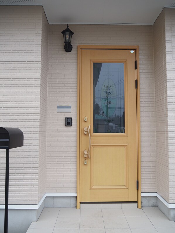 Exterior - Western style private house residence B (Okuma)