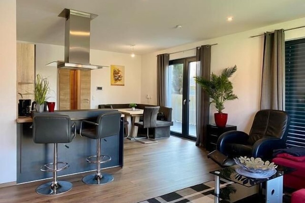 Ferienwohnung-Wohn- Essbereich