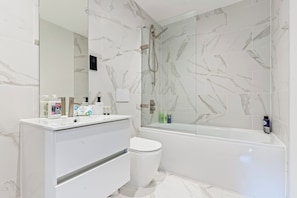 Shower, towels