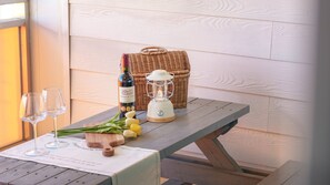 Basic Room, 1 Bedroom (Jinju Lin) | 1 bedroom, free WiFi - Yangyang Bono Pet-friendly Pension (Yangyang)