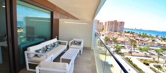 Three-Bedroom Sea Views Apartment in Playa Paraiso