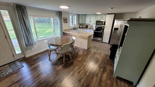 Anchor Maine 3Br, 2.5 Bath