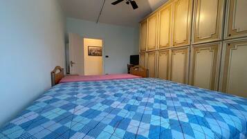 1 camera, lenzuola, accesso in sedia a rotelle