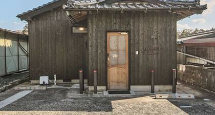 A traditional Japanese house for rent just a 2mi / Izumo Shimane