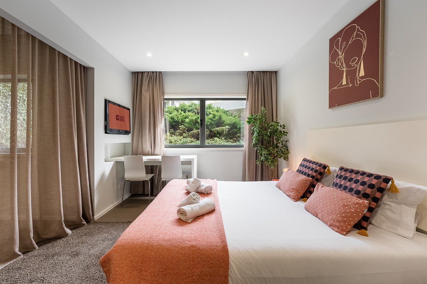 Ferro/asse da stiro, accesso a Internet, lenzuola