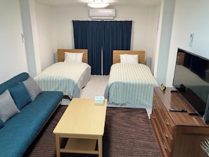 2 bedrooms, free WiFi, bed sheets