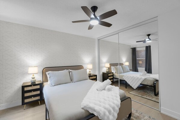 4 bedrooms, desk, iron/ironing board, travel cot