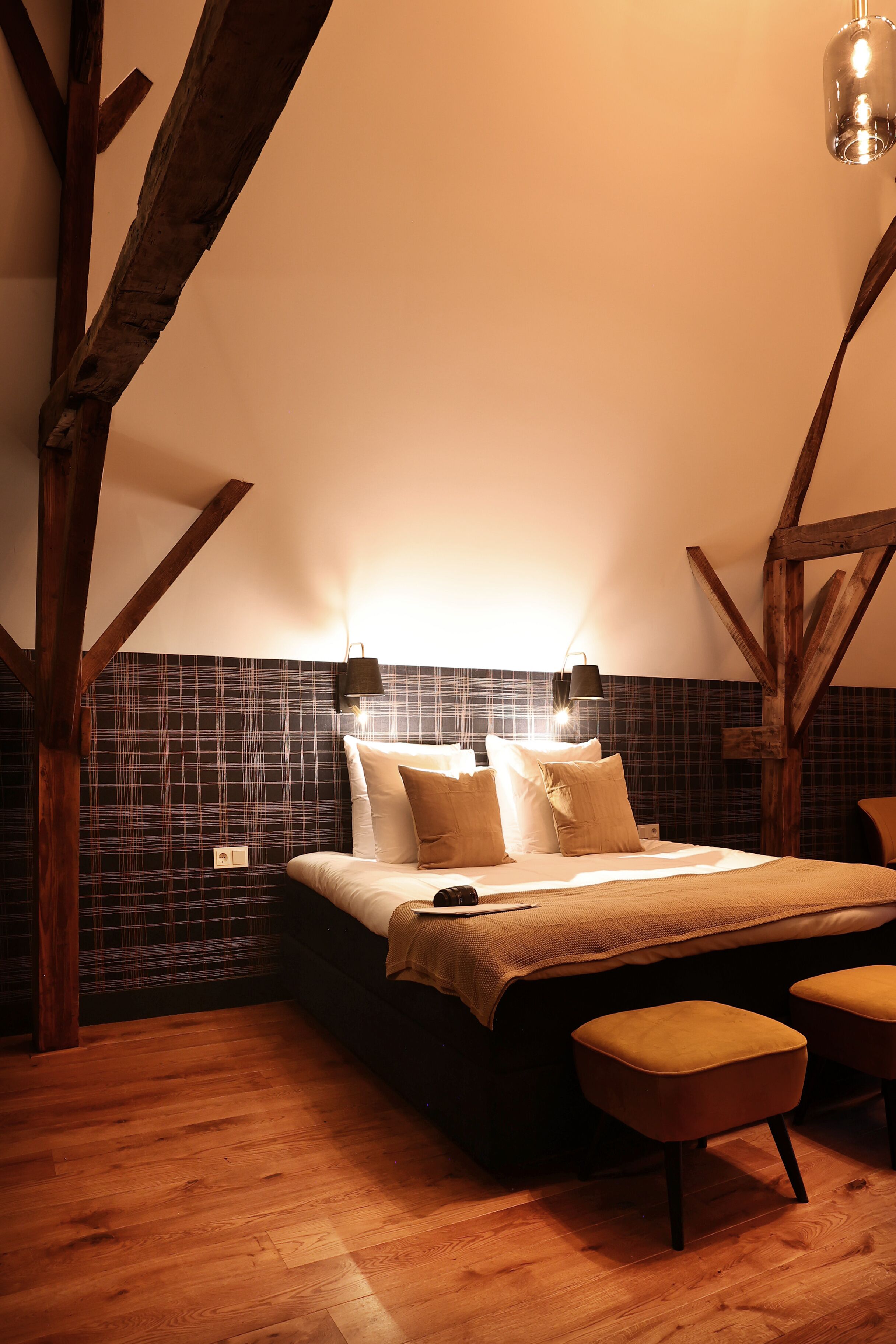 Habitación Deluxe doble | Ropa de cama de alta calidad, minibar, caja fuerte