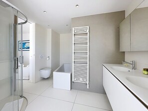 Haartrockner, Handtücher