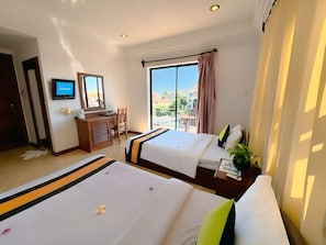 9 bedrooms, WiFi, bed sheets - Vplus Hotel Affordable Comfort & Friendly Hospitality in the Heart of Siem Reap (Krong Siem Reap)