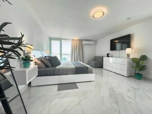 1 Schlafzimmer, Bügeleisen/Bügelbrett, WLAN, Bettwäsche