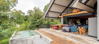 Refugio San Simón with private garden and serene mountain views