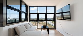 Brand New Modern 2BR Apt with Scenic Views in CBR