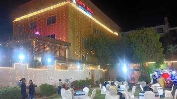Ngoại thất