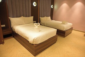 Superior Room | Coffee and/or coffee maker - Hotel Ananta Sayana  (Bhubaneshwar)