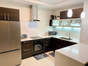 Microonde, forno, piano cottura