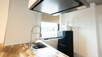Family Room | Private kitchen | Microwave