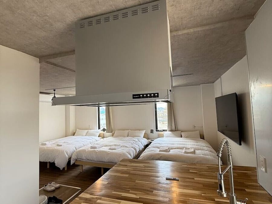 Comfort Triple Room, Non Smoking, Kitchen | Blackout drapes, free WiFi, bed sheets