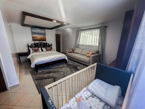 Familienbungalow, Gartenblick