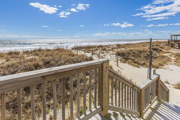 Unclassified image, 1 of 47, button