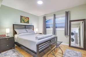 2 chambres, fer et planche à repasser, accès à Internet, literie fournie