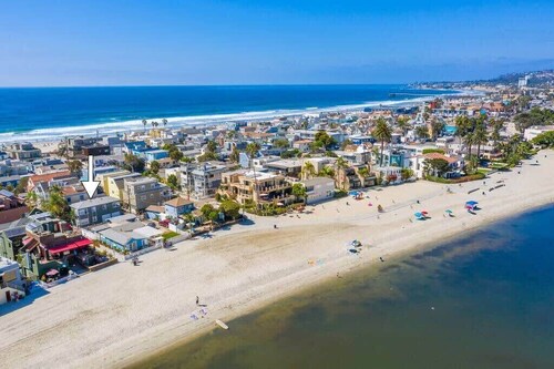 Affordable Mission Beach Condo – Views & Surf Gear
