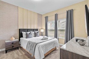 4 Schlafzimmer, Bügeleisen/Bügelbrett, Reisekinderbett, WLAN