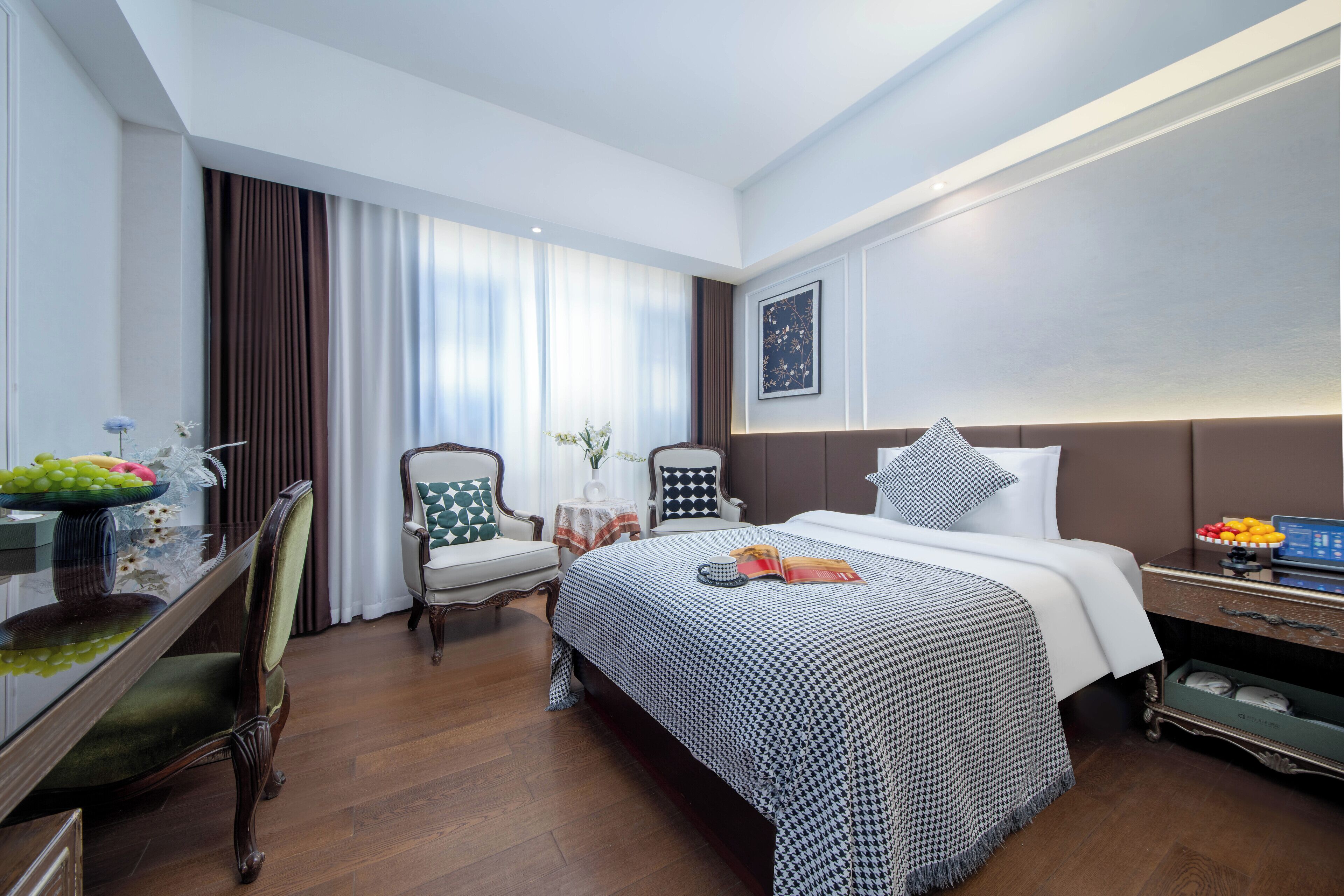 Basic Double Room, City View | Desk, laptop workspace, free WiFi