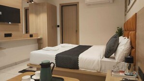Unclassified image, 2 of 37, button - HOTEL SKY GOLD (Gandhinagar)