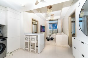 Living area - Aya - Luxury Living in 2BR at Aykon City (Dubai)