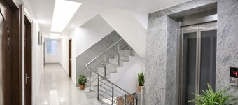 Mauryan Signature hotel Near Yashobhoomi
