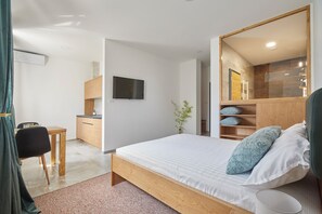 1 bedroom, iron/ironing board, WiFi, bed sheets - Apartments house Ob Krki (Krško)